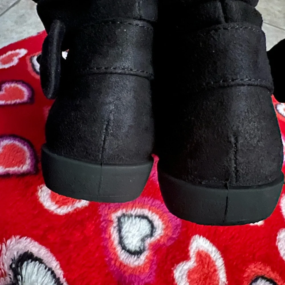 Boots size 7.5